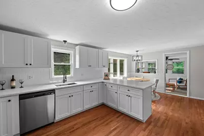 115 Crescent St, Shrewsbury, MA 01545 - Photo 16