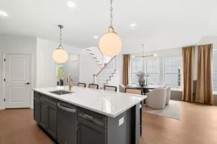 4 Bates Quarry Ln, Walpole, MA 02081 - Photo 4
