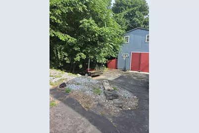 311 Main St, Leicester, MA 01611 - Photo 4