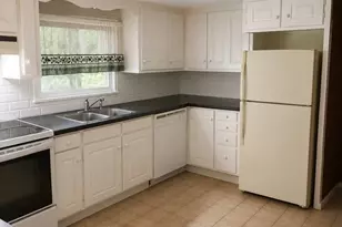 311 Main St, Leicester, MA 01611 - Photo 2