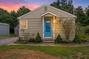 6 Hamilton Dr, Holland, MA 01521 - Photo 2