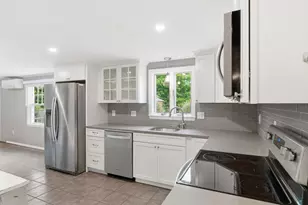 6 Hamilton Dr, Holland, MA 01521 - Photo 6