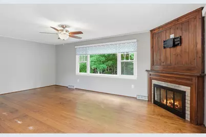 6 Hamilton Drive, Holland, MA 01521 - Photo 12