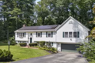 373 Raleigh Tavern Ln, North Andover, MA 01845 - Photo 2