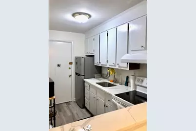 28 Brentwood #14, Boston, MA 02134 - Photo 2