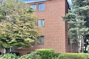 28 Brentwood, Boston, MA 02134 - Photo 16