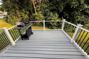 107 Hayward St, Franklin, MA 02038 - Photo 2