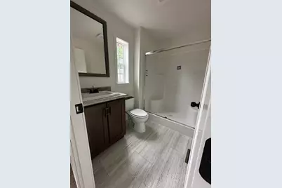 165 Newbury #8, Peabody, MA 01960 - Photo 6