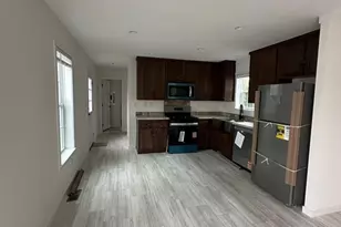 165 Newbury, Peabody, MA 01960 - Photo 2