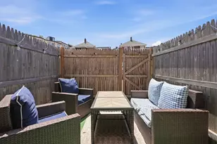 1722 Commonwealth Ave, Boston, MA 02135 - Photo 14