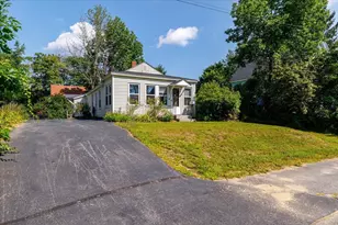 21 Munroe St, Winchendon, MA 01475 - Photo 4