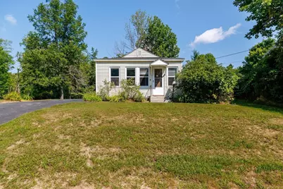 21 Munroe St, Winchendon, MA 01475 - Photo 2