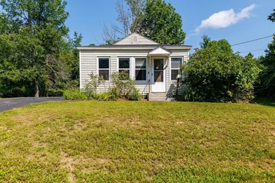 21 Munroe St, Winchendon, MA 01475 - Photo 1