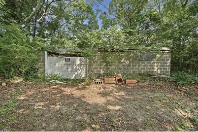 4 Point St, Freetown, MA 02702 - Photo 4