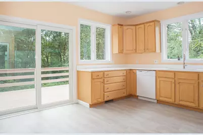 198 Union Street, Northbridge, MA 01588 - Photo 14