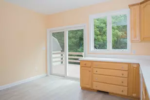 198 Union St, Northbridge, MA 01588 - Photo 16