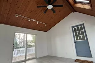 664 Norman St, Fall River, MA 02721 - Photo 28