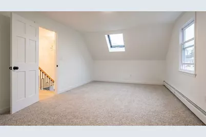 664 Norman St, Fall River, MA 02721 - Photo 12