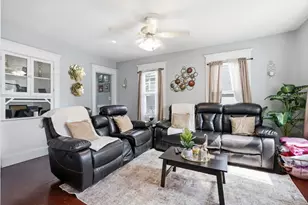 117-119 Groveland St, Springfield, MA 01108 - Photo 8