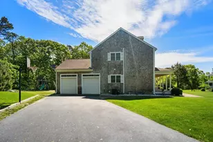 111 Sisters Cir, Yarmouth, MA 02675 - Photo 4