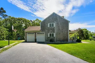 111 Sisters Cir, Yarmouth, MA 02675 - Photo 4