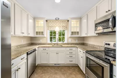 59 Debs Hill Rd #42A, Yarmouth, MA 02675 - Photo 8