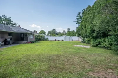 12 Elaine St, Webster, MA 01570 - Photo 4