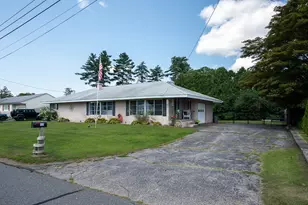 12 Elaine St, Webster, MA 01570 - Photo 10