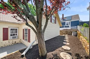 1 Douglass St, Lynn, MA 01904 - Photo 40