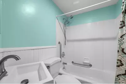 1 Douglass St, Lynn, MA 01904 - Photo 18