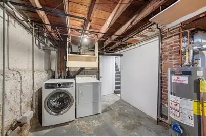 1 Douglass St, Lynn, MA 01904 - Photo 32
