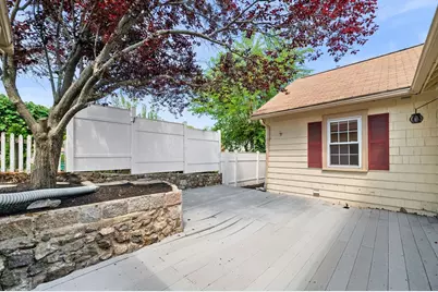 1 Douglass St, Lynn, MA 01904 - Photo 38