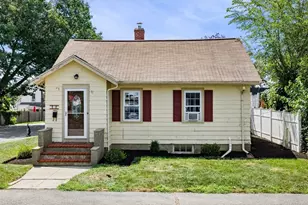 1 Douglass St, Lynn, MA 01904 - Photo 2