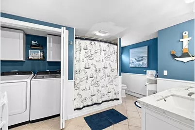 251 Oak St, Raynham, MA 02767 - Photo 10
