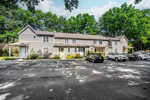 61 Abbey Memorial Dr, Chicopee, MA 01020 - Photo 2