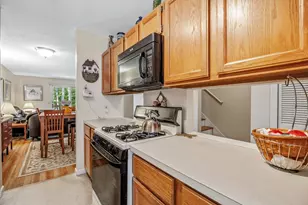 61 Abbey Memorial Dr, Chicopee, MA 01020 - Photo 14