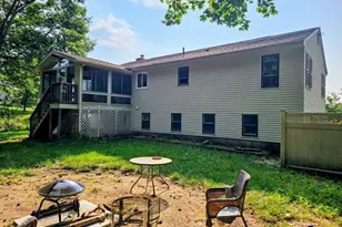 4 Sycamore Dr, Rutland, MA 01543 - Photo 6