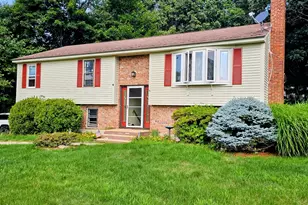 4 Sycamore Dr, Rutland, MA 01543 - Photo 1