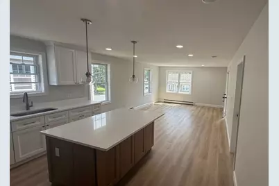 29 Lynn St #2, Lawrence, MA 01843 - Photo 4