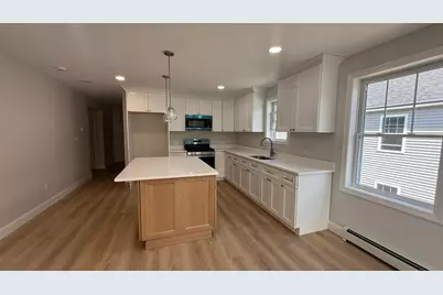29 Lynn St #2, Lawrence, MA 01843 - Photo 6