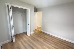 29 Lynn St, Lawrence, MA 01843 - Photo 12
