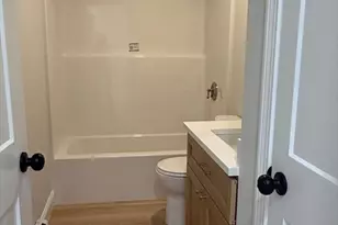 29 Lynn St, Lawrence, MA 01843 - Photo 10
