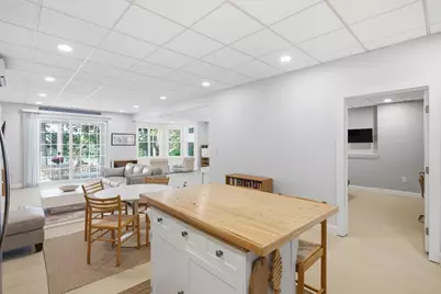 24 Laurelwood Dr, Webster, MA 01570 - Photo 28