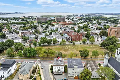 121 N Common, Lynn, MA 01902 - Photo 12