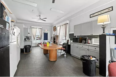 121 N Common, Lynn, MA 01902 - Photo 28