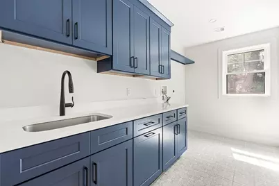 23 Wareland Rd, Wellesley, MA 02481 - Photo 8