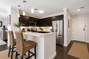 320 Maverick St, Boston, MA 02128 - Photo 6