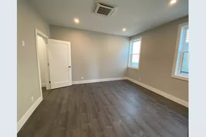 24 Norwood St #2, Boston, MA 02122 - Photo 18