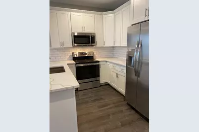 24 Norwood St #2, Boston, MA 02122 - Photo 4