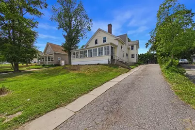 398 Main St, Wareham, MA 02571 - Photo 1
